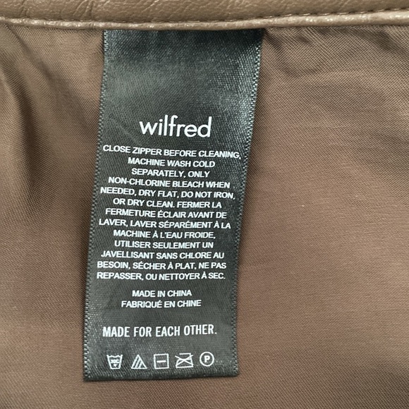 ❗️SOLD❗️ARITZIA Wilfred Brown Melina Faux Leather Cropped Pants Size 8 - Picture 8 of 9